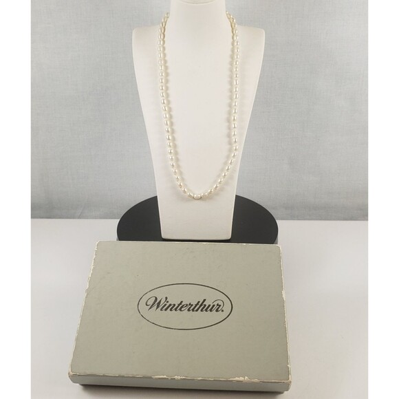 Winterthur Child's Freshwater Pearl Necklace 14k Gold Clasp Women's Pearl Choker - Picture 3 of 16